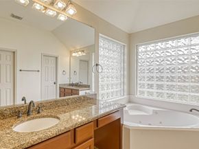 5242 Fountainbrook Lane, Sugar Land TX 77479