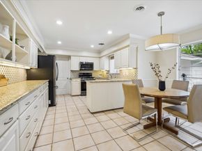 5656 Piping Rock Lane, Houston TX 77056