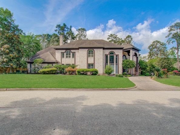 1703 Brookside Pine Lane, Houston TX 77345