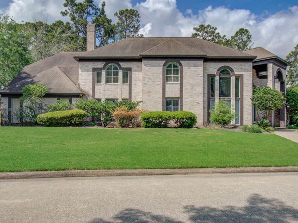 1703 Brookside Pine Lane, Houston TX 77345