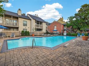 2829 Timmons Lane 144, Houston TX 77027