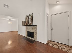 2829 Timmons Lane 144, Houston TX 77027
