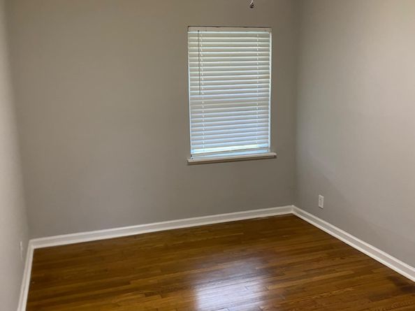 1305 Confederate Road, Houston TX 77055