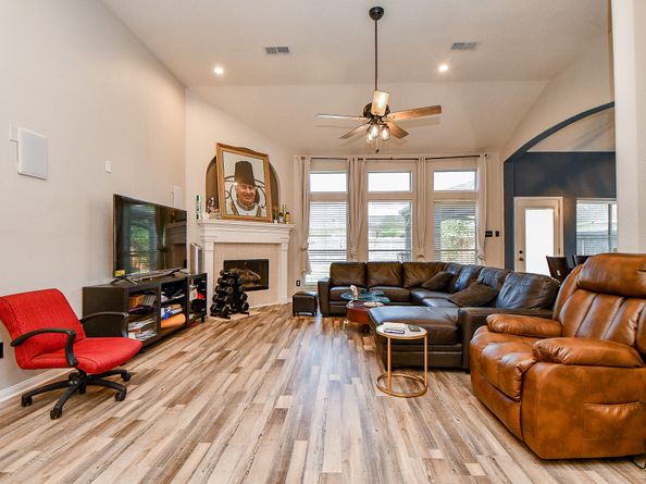 1143 Oxford Mills Lane, Sugar Land TX 77479