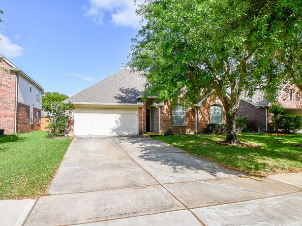 1143 Oxford Mills Lane, Sugar Land TX 77479