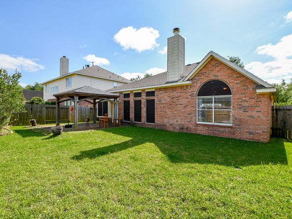 1143 Oxford Mills Lane, Sugar Land TX 77479