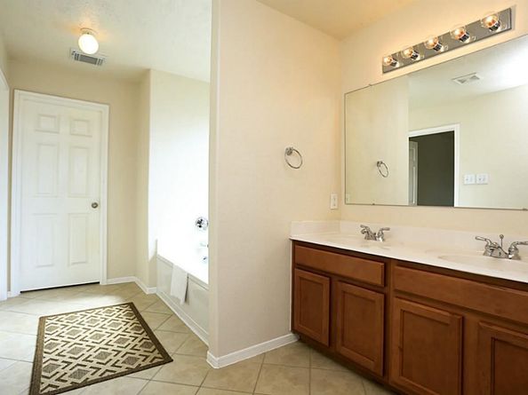 403 Hurstshire Bend, Katy TX 77494