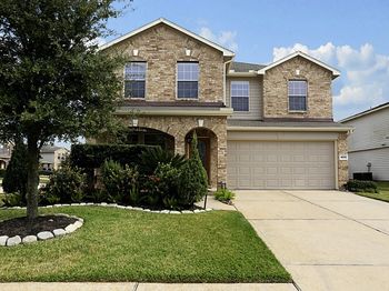 403 Hurstshire Bend