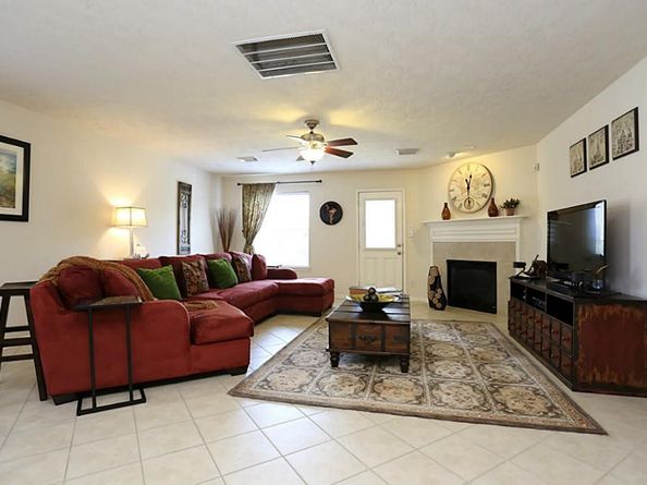 403 Hurstshire Bend, Katy TX 77494