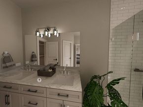 7702 Inwood Hills Lane, Houston TX 77088