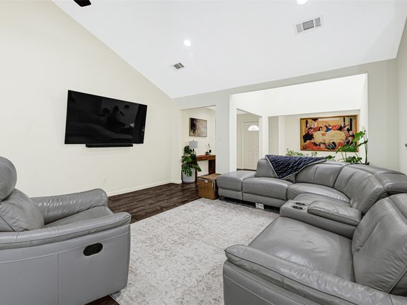 15703 Pine Mountain Drive, Houston TX 77084