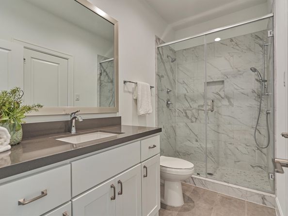 2037 Carlson Creek Drive, The Woodlands TX 77380