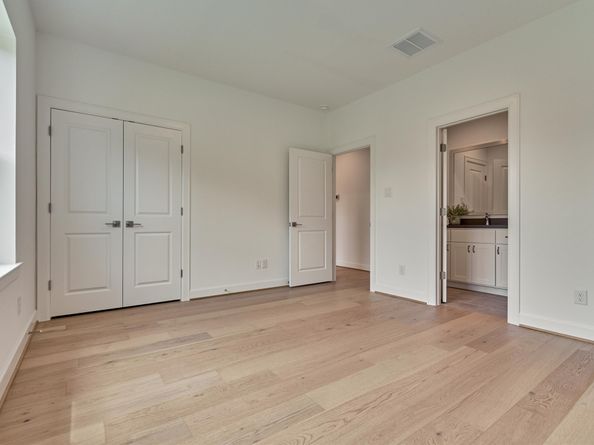 2037 Carlson Creek Drive, The Woodlands TX 77380