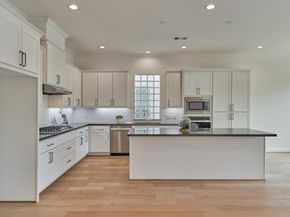 2037 Carlson Creek Drive, The Woodlands TX 77380