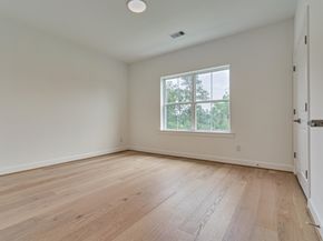 2037 Carlson Creek Drive, The Woodlands TX 77380