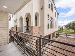 4819 Caroline Street 103, Houston TX 77004