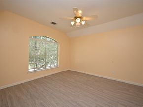6419 Sutter Park Lane, Houston TX 77066