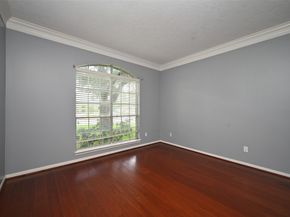 6419 Sutter Park Lane, Houston TX 77066