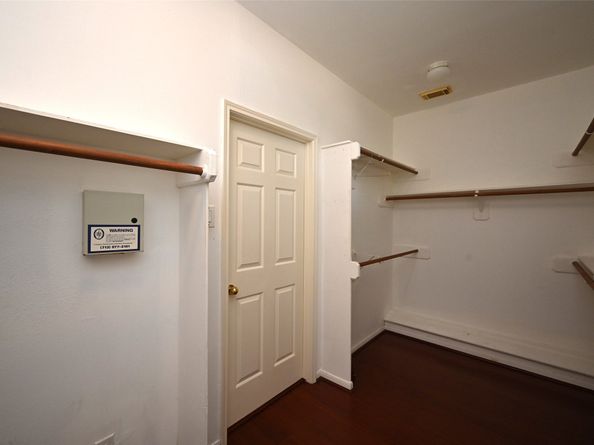 6419 Sutter Park Lane, Houston TX 77066