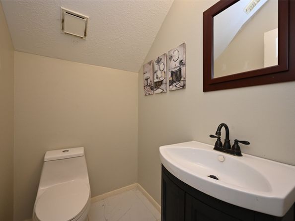 6419 Sutter Park Lane, Houston TX 77066