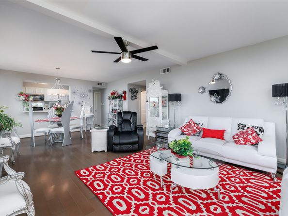 14655 Champion Forest Drive 905, Houston TX 77069