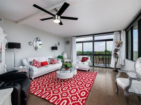 14655 Champion Forest Drive 905, Houston TX 77069