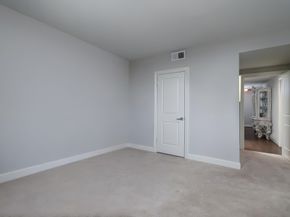 14655 Champion Forest Drive 905, Houston TX 77069
