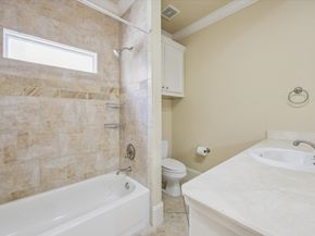 37 Hackberry Lane, Houston TX 77027