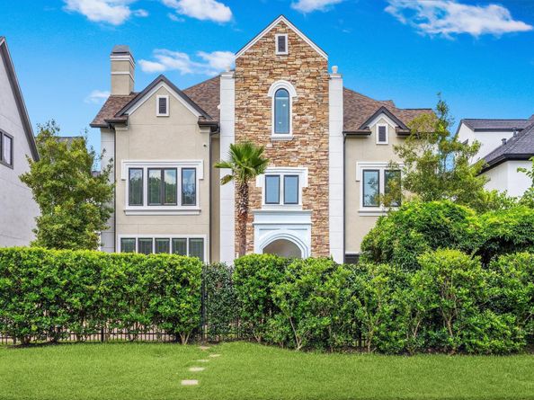 37 Hackberry Lane, Houston TX 77027