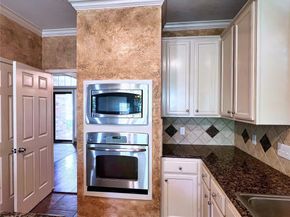 8322 Castle Pond Court, Houston TX 77095