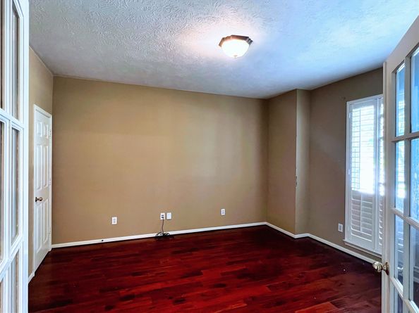8322 Castle Pond Court, Houston TX 77095