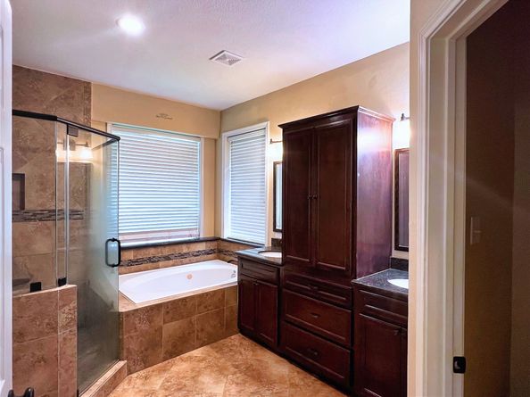 8322 Castle Pond Court, Houston TX 77095