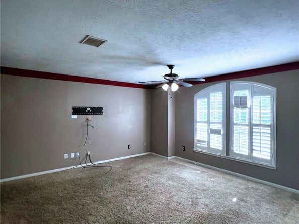 8322 Castle Pond Court, Houston TX 77095