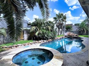 8322 Castle Pond Court, Houston TX 77095