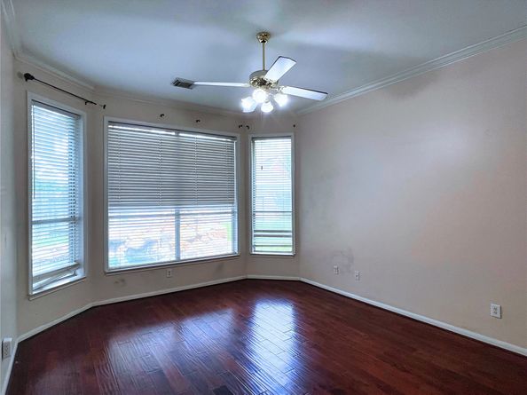 8322 Castle Pond Court, Houston TX 77095