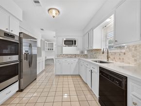 2715 Kenross Street, Houston TX 77043