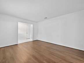 2715 Kenross Street, Houston TX 77043