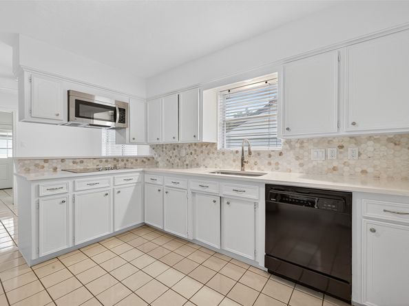 2715 Kenross Street, Houston TX 77043