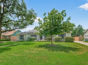 2715 Kenross Street, Houston TX 77043