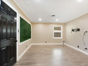4701 W 43rd Street, Houston TX 77092