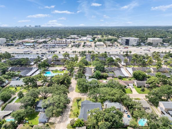 11402 Ash Creek Drive, Houston TX 77043