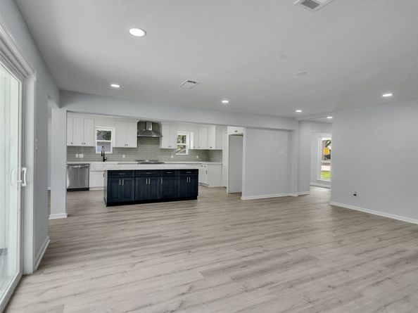 11402 Ash Creek Drive, Houston TX 77043
