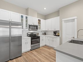 413 Stonework Oaks Lane, Houston TX 77076