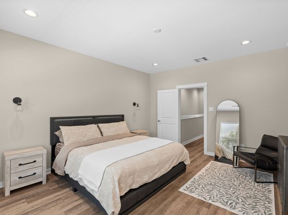 413 Stonework Oaks Lane, Houston TX 77076