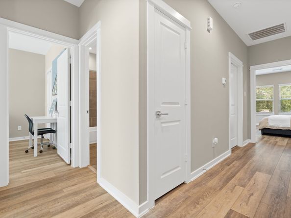 413 Stonework Oaks Lane, Houston TX 77076