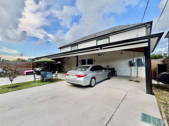 6809 Glass Street, Houston TX 77016