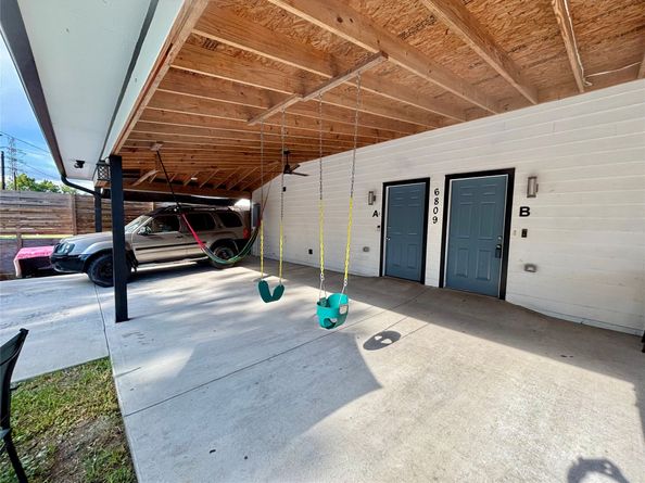 6809 Glass Street, Houston TX 77016