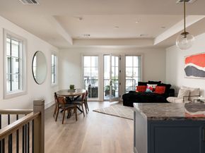 1215 W Pierce Street, Houston TX 77019