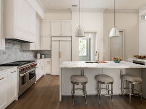 1215 W Pierce Street, Houston TX 77019