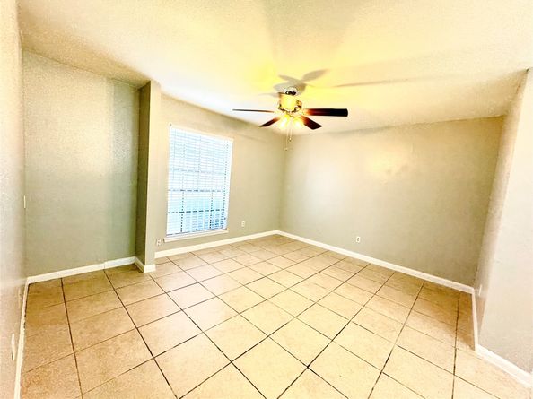 9090 S Braeswood Boulevard 47, Houston TX 77074